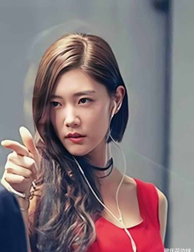 弹壳与玫瑰
